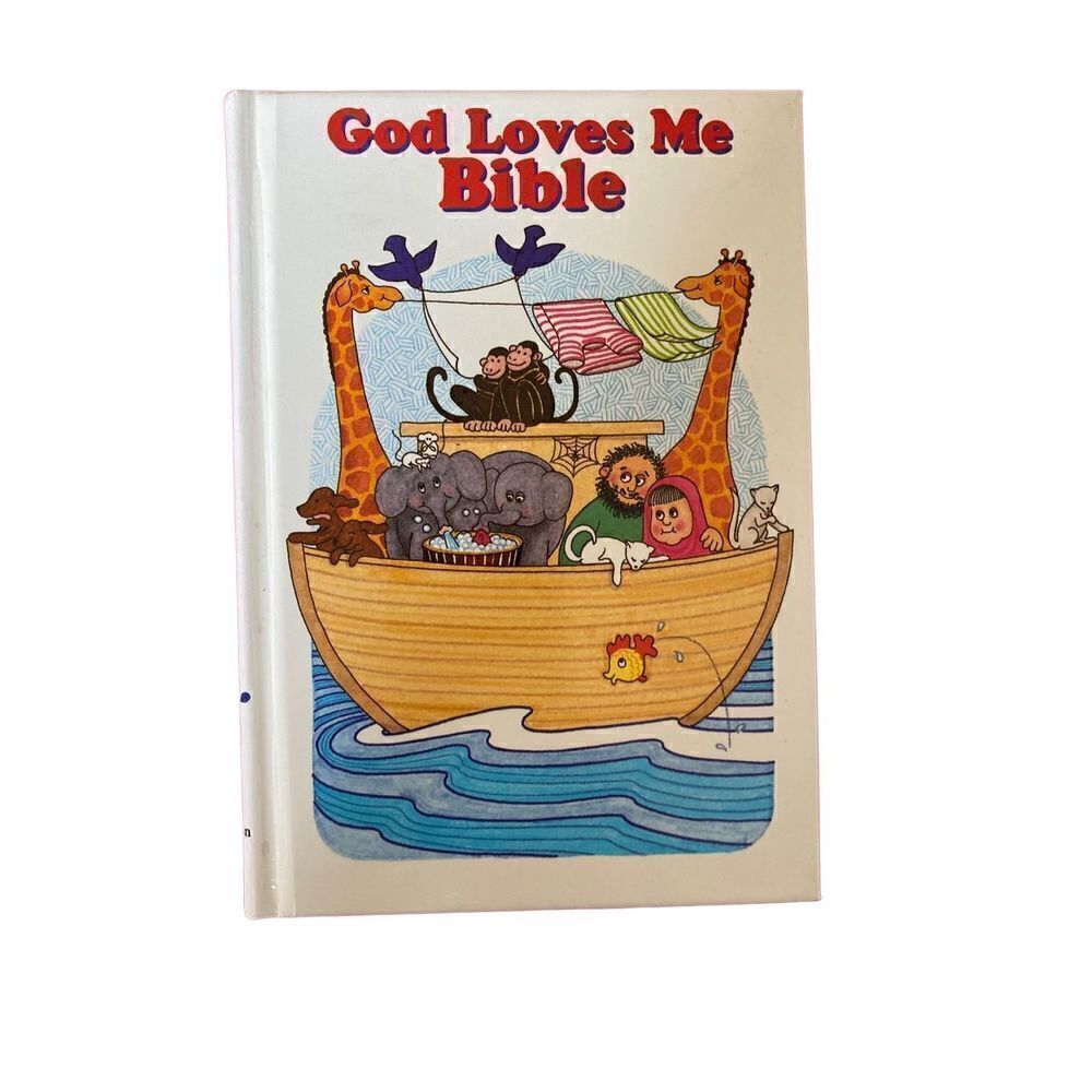 God loves me Bible by Susan Elizabeth back/children’s Bible